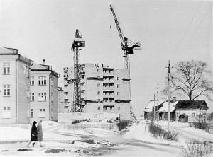 Строительство 9-этажного дома на Волжской наб., 1960-е