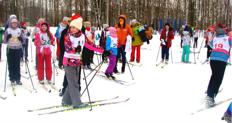 Школьники Рыбинска соревновались на лыжах