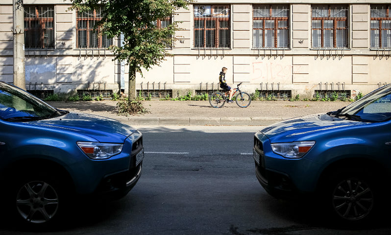 В Рыбинске обустроят дополнительные парковки