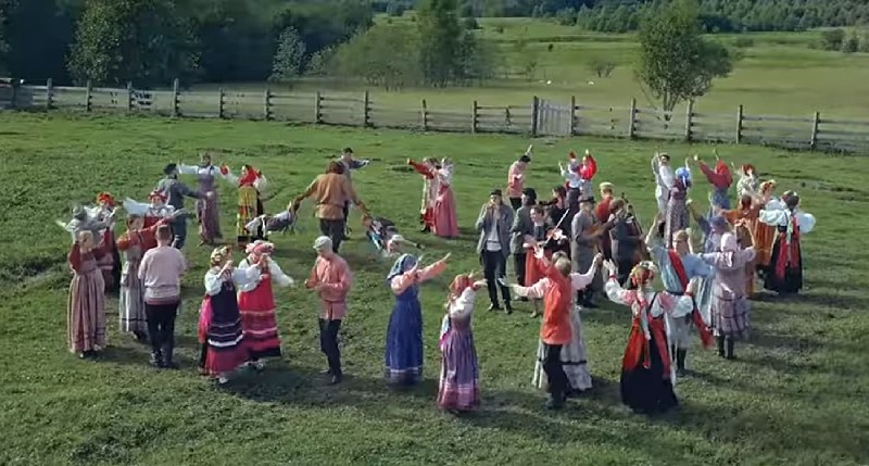 «Карусель» из Рыбинска снялась в клипе группы «Отава Ё»
