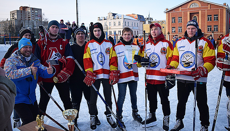 В Рыбинске определили лучших хоккеистов