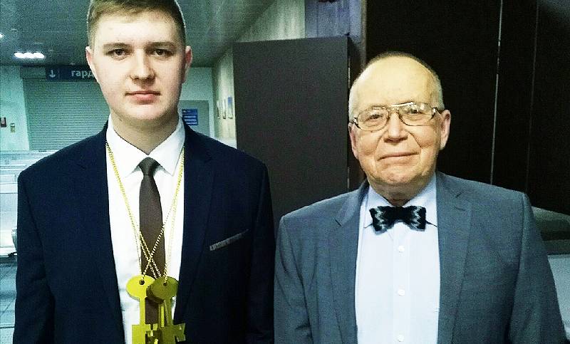 Школьник из Рыбинска победил в игре «Умницы и умники»