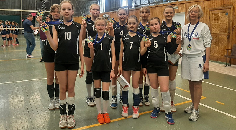В Рыбинске прошел турнир по волейболу