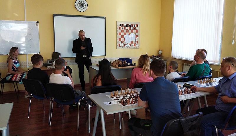 Шахматная школа Рыбинска получила уникальный подарок
