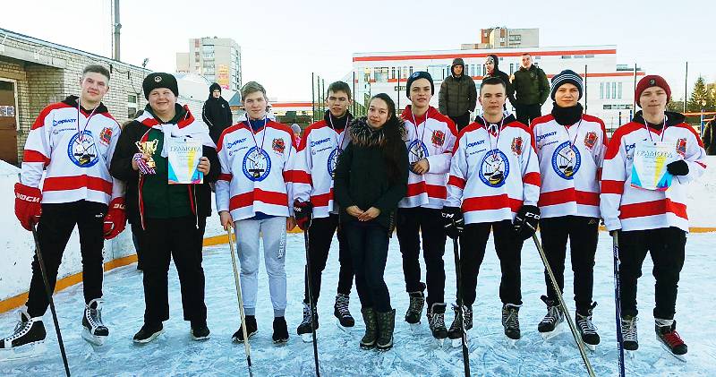 В Рыбинске выбрали лучшие хоккейные команды
