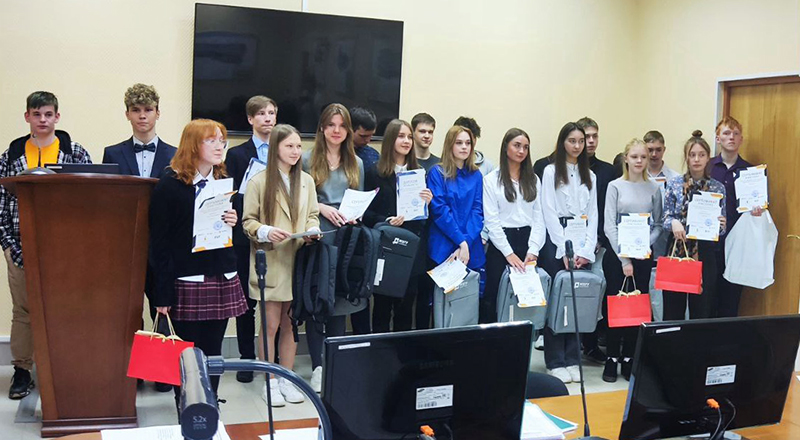Школьники Рыбинска защитили проекты в РГАТУ