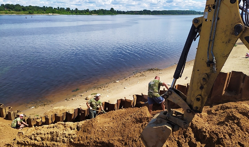 В Рыбинске ремонтируют участок берегоукрепления