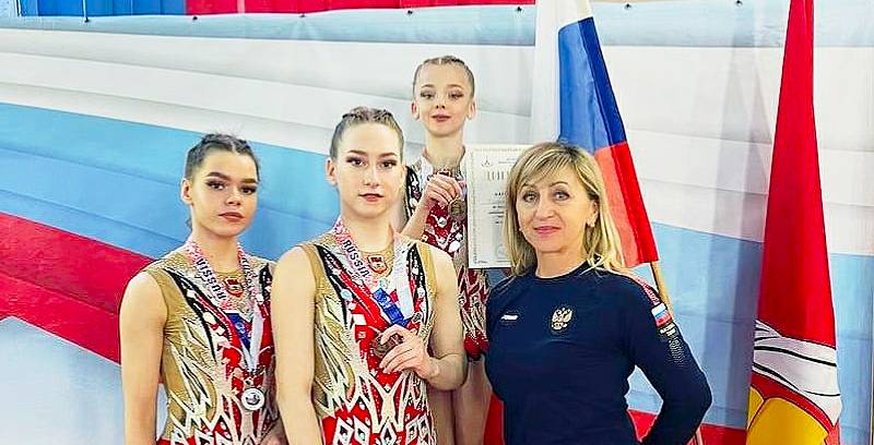 Акробаты Рыбинска отобрались на чемпионат России