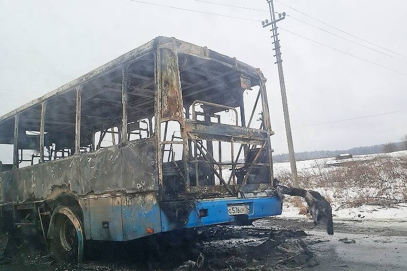 Горел автобус в Рыбинском районе