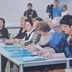 Женсовет заседает