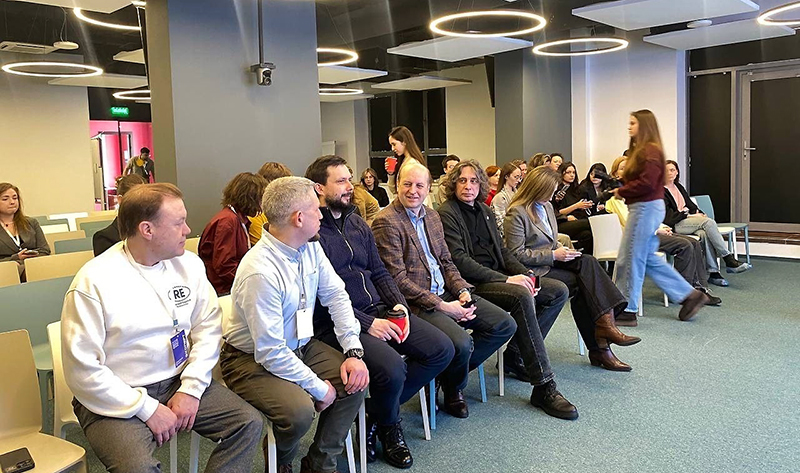 Денис Поздняков