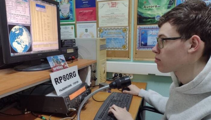 Глеб Макаричев радио