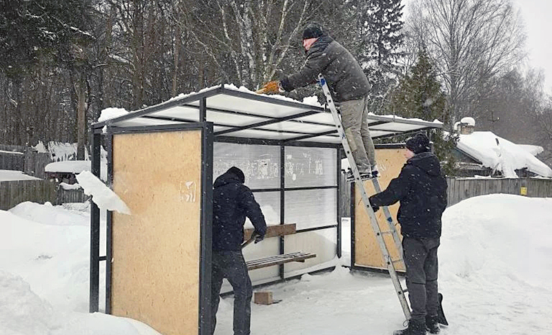 остановки снег