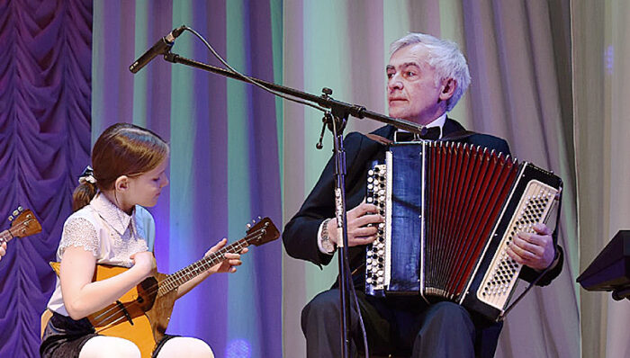 палехов музыкальная