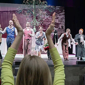 театры в Москве