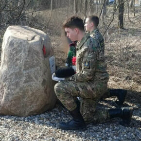 В Рыбинском округе открыли памятный знак участнику Великой Отечественной войны