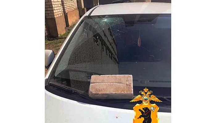 кирпич криминал