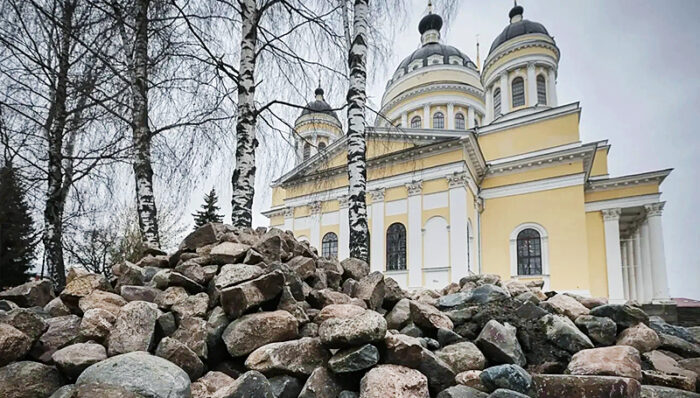 булыжники