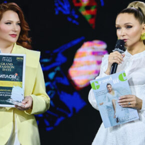 Елена Соколова