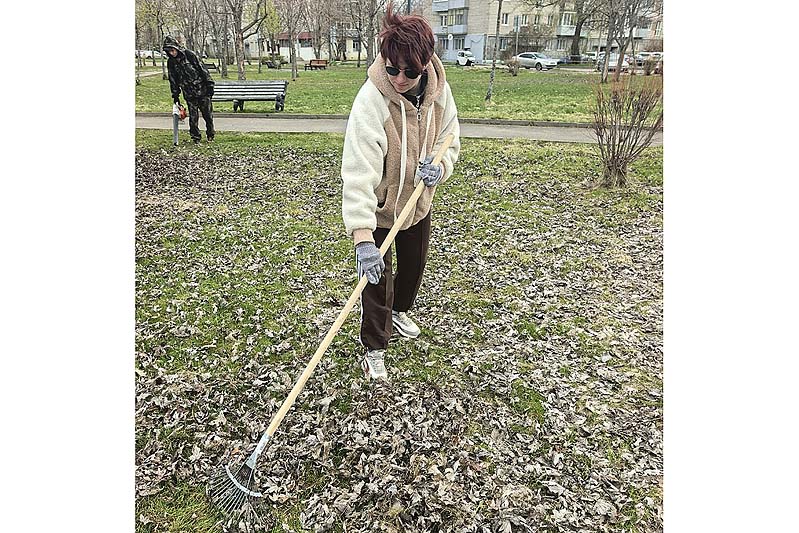 Ксения за работой