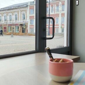 сладости и радости внутри
