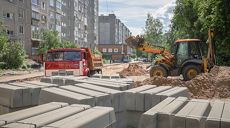 мира двор