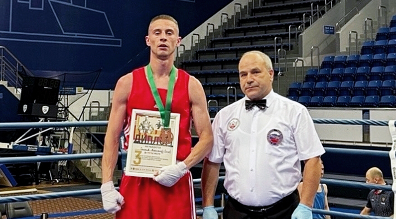 симанов александр бокс