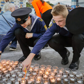 свечи 22 июня