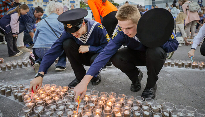 свечи 22 июня