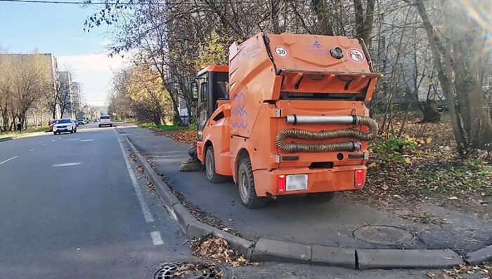 ДЭС уборка тротуар техника